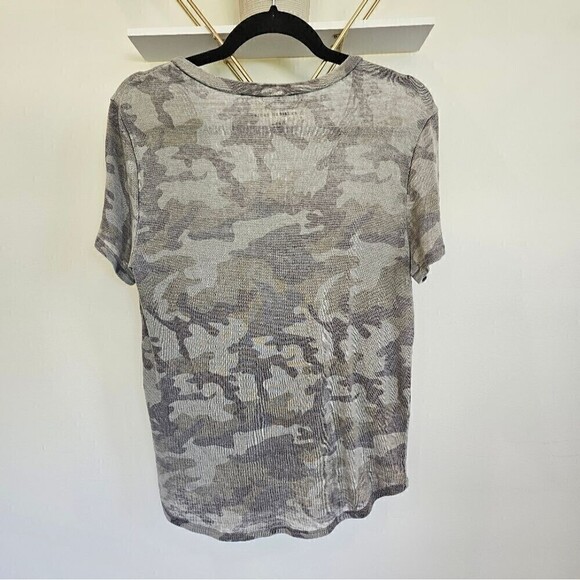 American Eagle Soft Sexy V Neck Camo Burnout Tee T-Shirt Medium - Picture 7 of 8